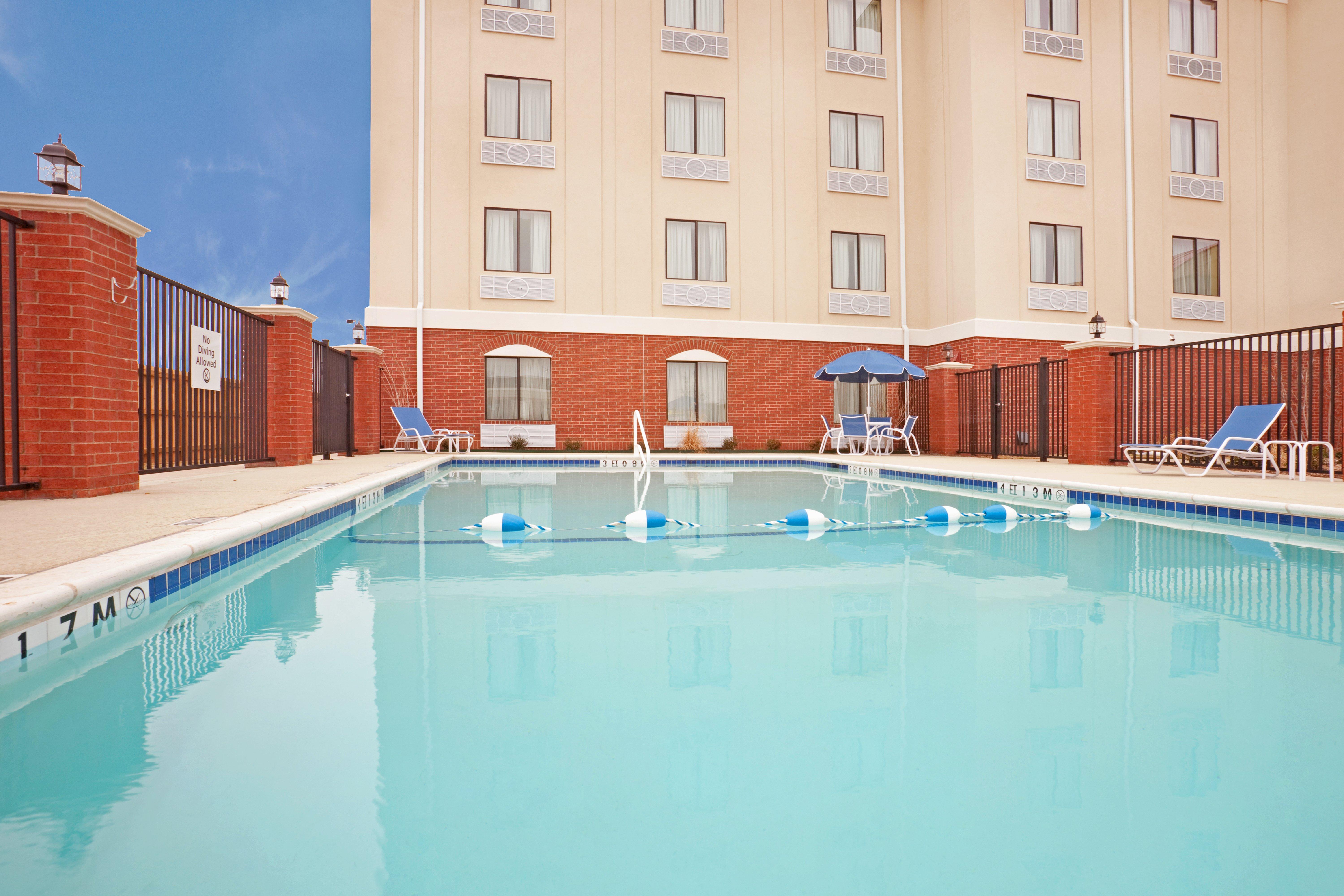 Best Western Eastland Екстериор снимка